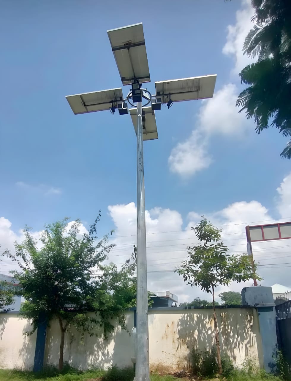 4 Panel Solar High Mast