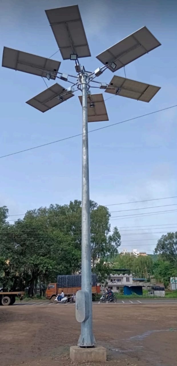 6 Panel Solar High Mast